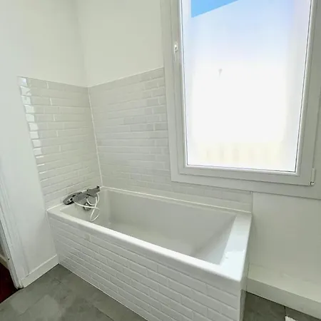 David - Maison De Ville, 3 ランス